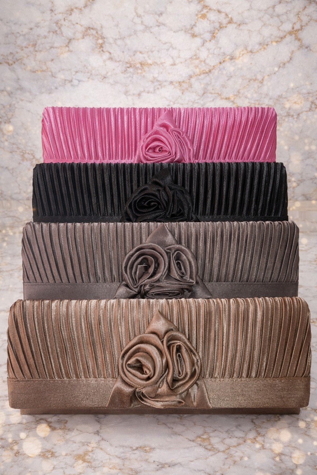 Pochette de soirée fleur triangle